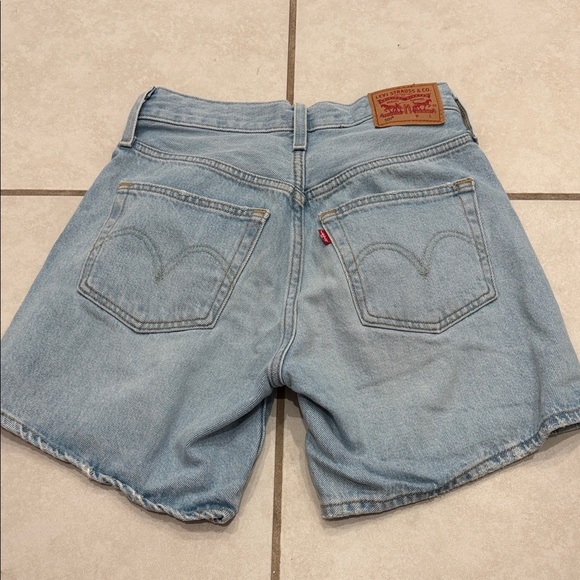 Levi's Pants - Levi's Light Wash Denim Women's Shorts